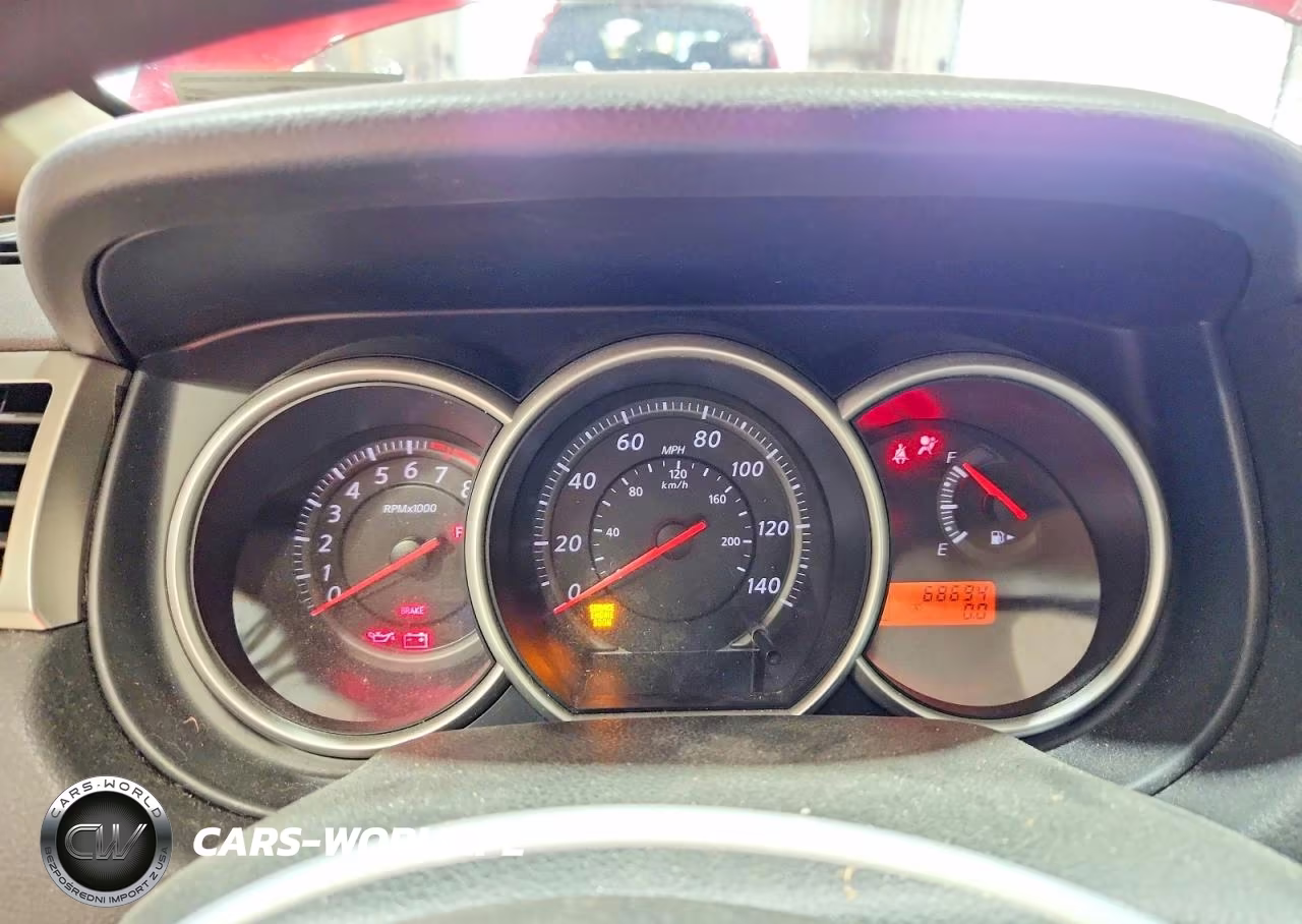 2010 Nissan Versa 1.8 S VIN:3N1BC1CP4AL376593 - 9