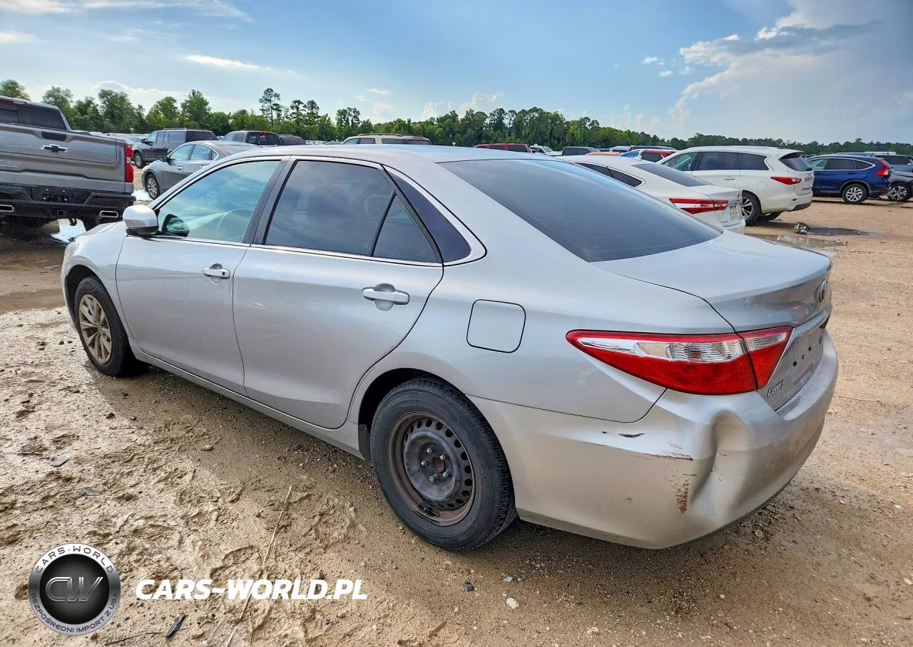 2016 Toyota Camry Le VIN:4T4BF1FKXGR543771 - 2