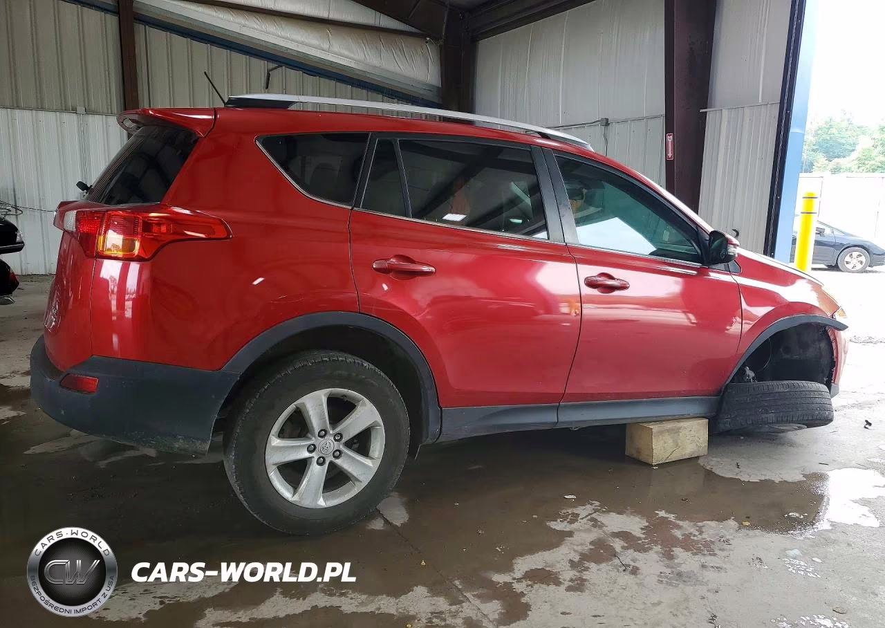 2013 Toyota Rav4 Xle VIN:2T3RFREV7DW032606 - 3
