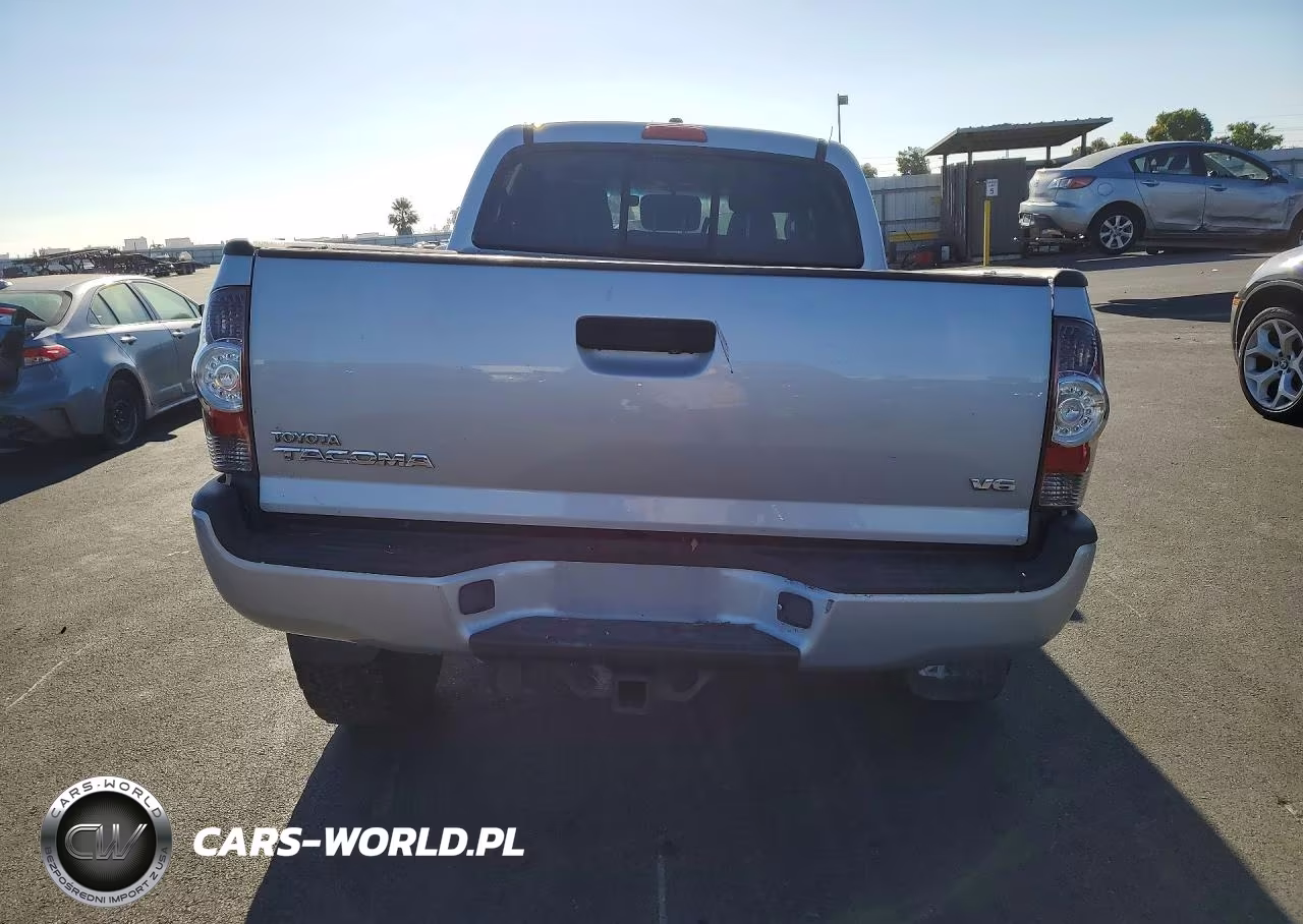 2011 Toyota Tacoma Double Cab Long Bed VIN:3TMMU4FNXBM030218 - 6