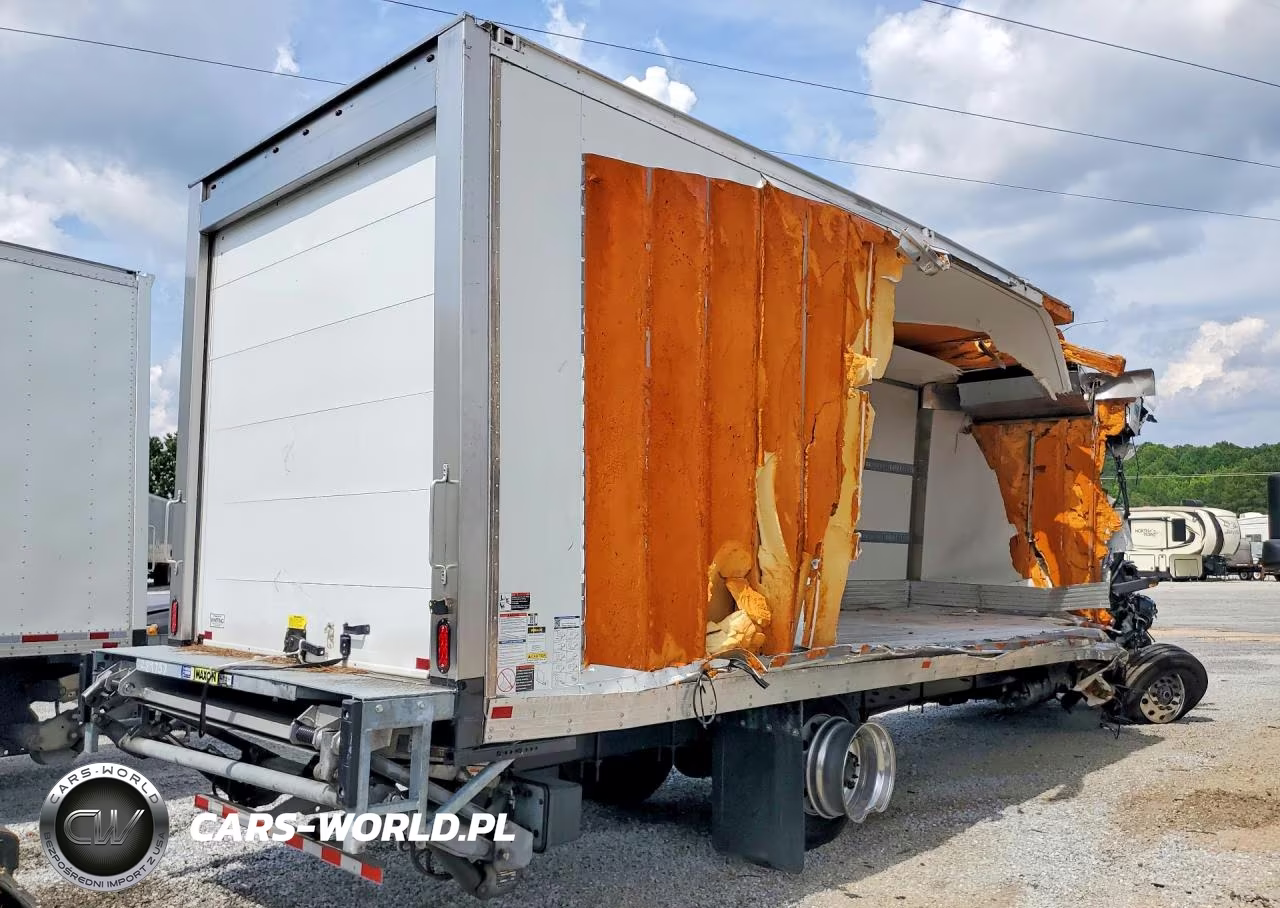 2025 Freightliner Business Class M2 Box Truck VIN:1FVACWFC2SHVN4116 - 3