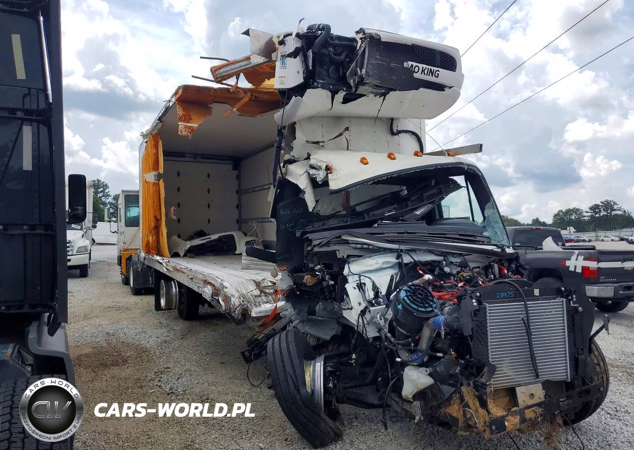 2025 Freightliner Business Class M2 Box Truck VIN:1FVACWFC2SHVN4116 - 4