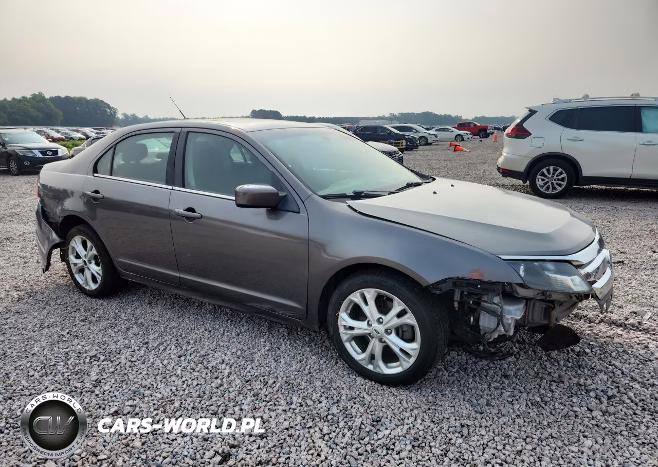2012 Ford Fusion Se VIN:3FAHP0HA1CR173287 - 4