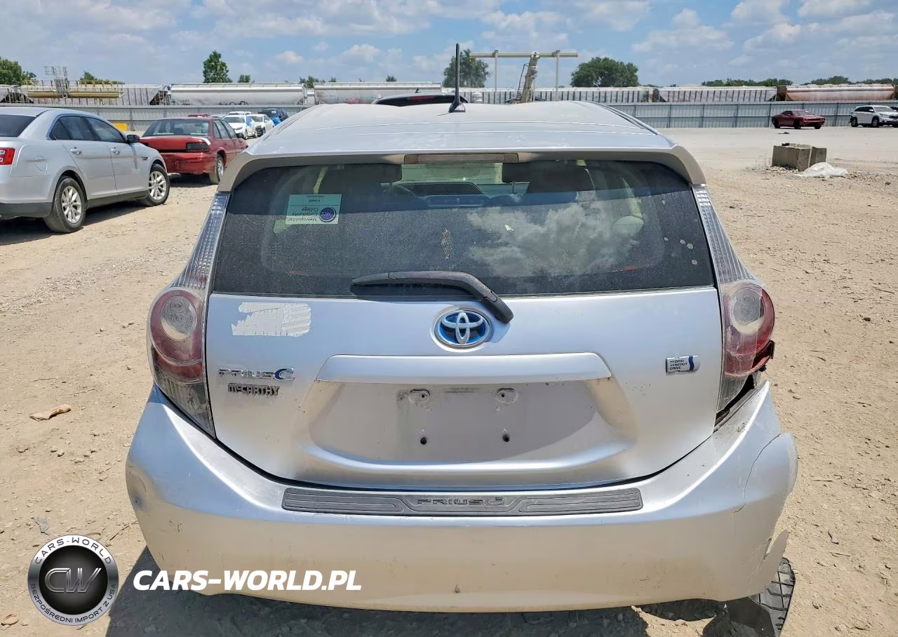 2013 Toyota Prius C Two VIN:JTDKDTB32D1533246 - 6