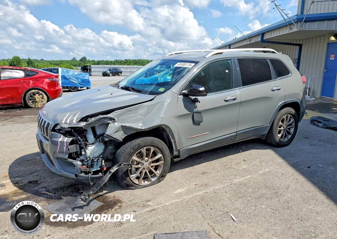 2019 Jeep Cherokee Latitude Plus – zdjęcie 1 z 13