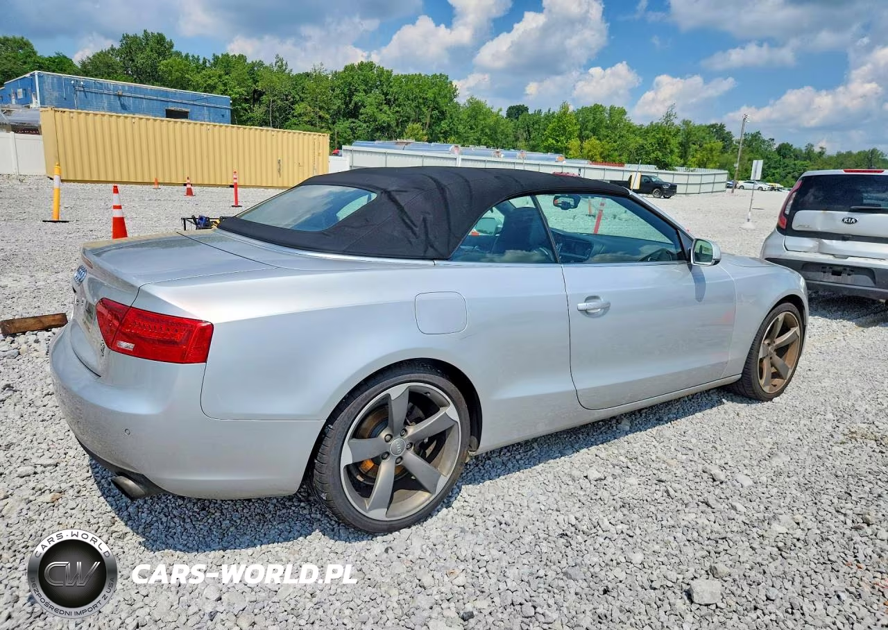 2014 Audi A5 Premium Plus VIN:WAULFAFHXEN006913 - 3