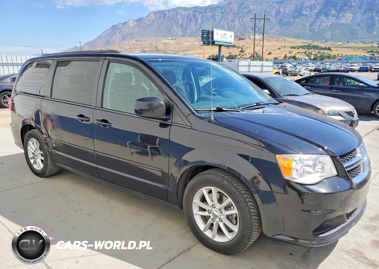 2016 Dodge Grand Caravan Sxt VIN:2C4RDGCG8GR196895 - 4