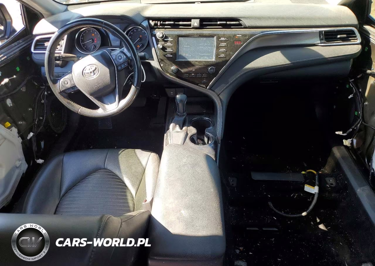 2018 Toyota Camry Se VIN:JTNB11HK7J3004110 - 8