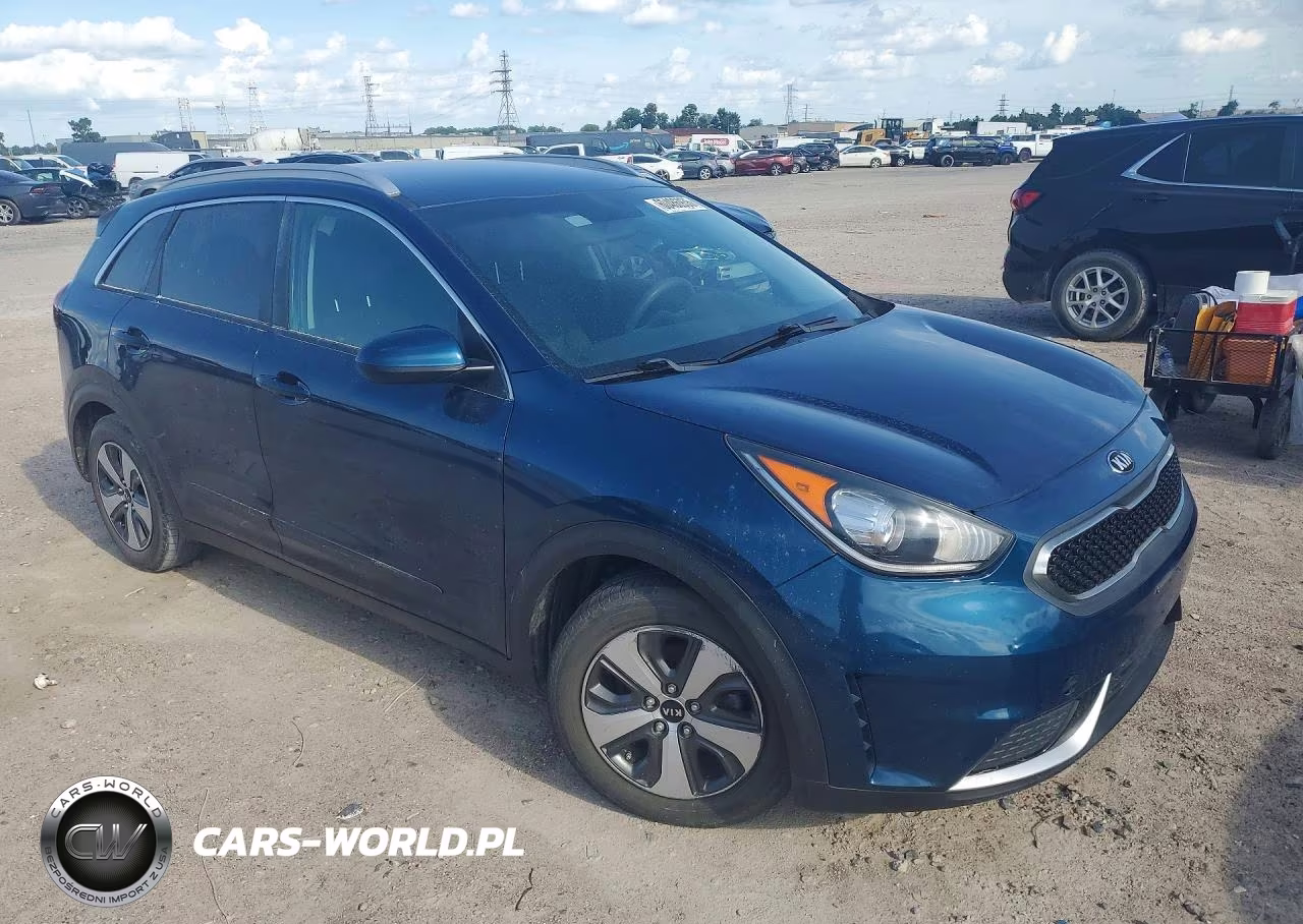 2018 Kia Niro Lx VIN:KNDCB3LCXJ5170692 - 4