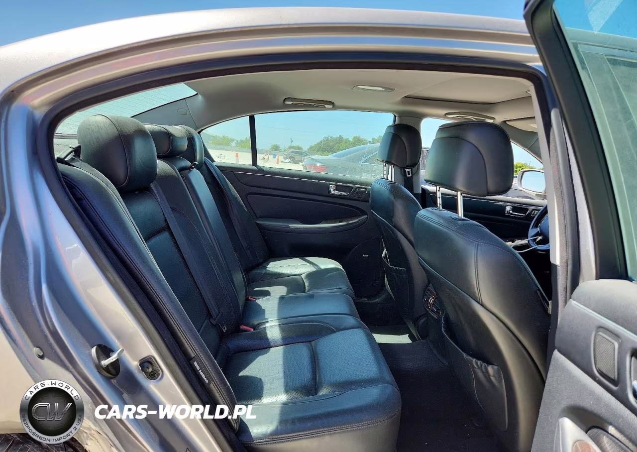 2010 Hyundai Genesis 3.8L VIN:KMHGC4DE7AU094094 - 10