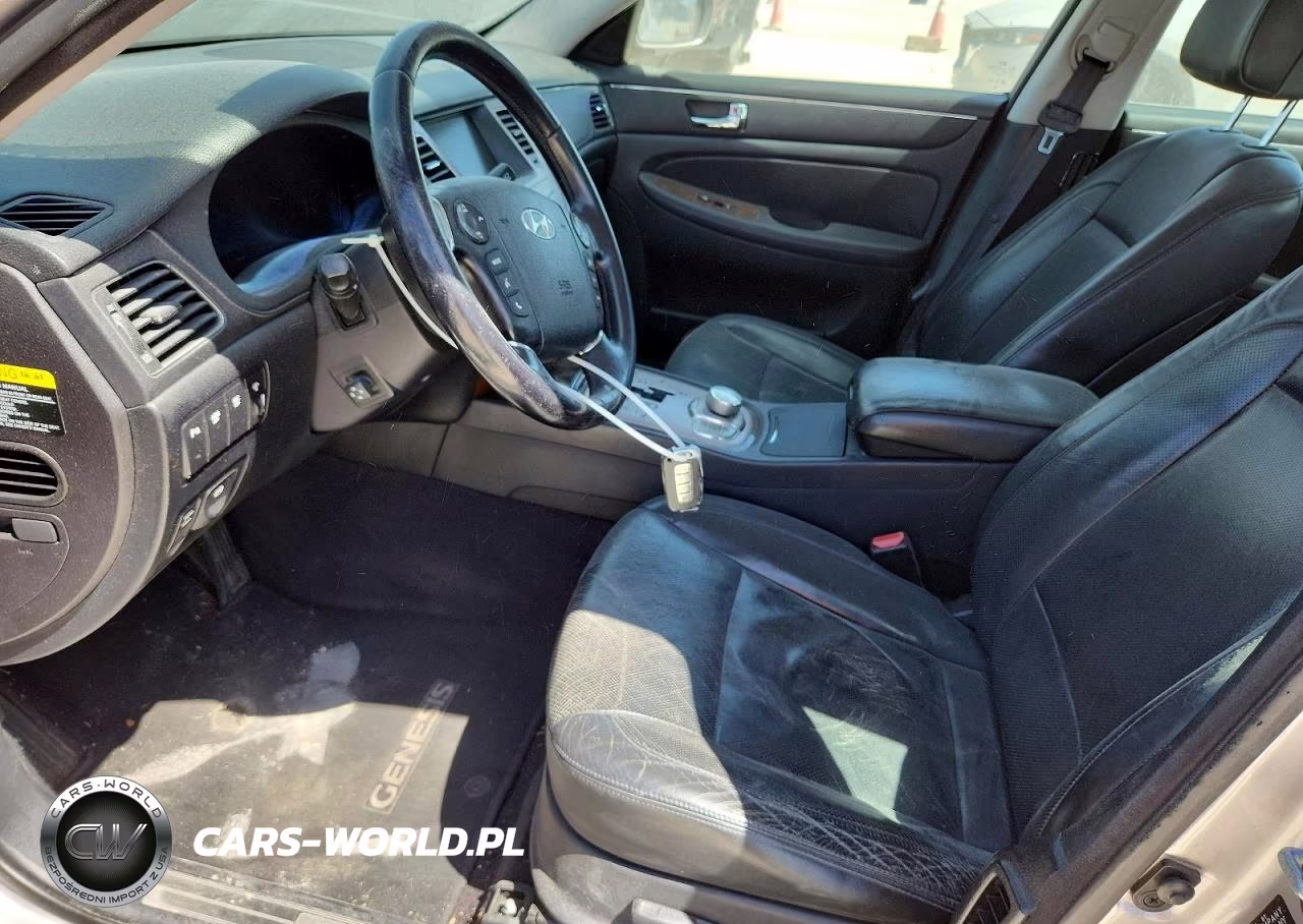 2010 Hyundai Genesis 3.8L VIN:KMHGC4DE7AU094094 - 7