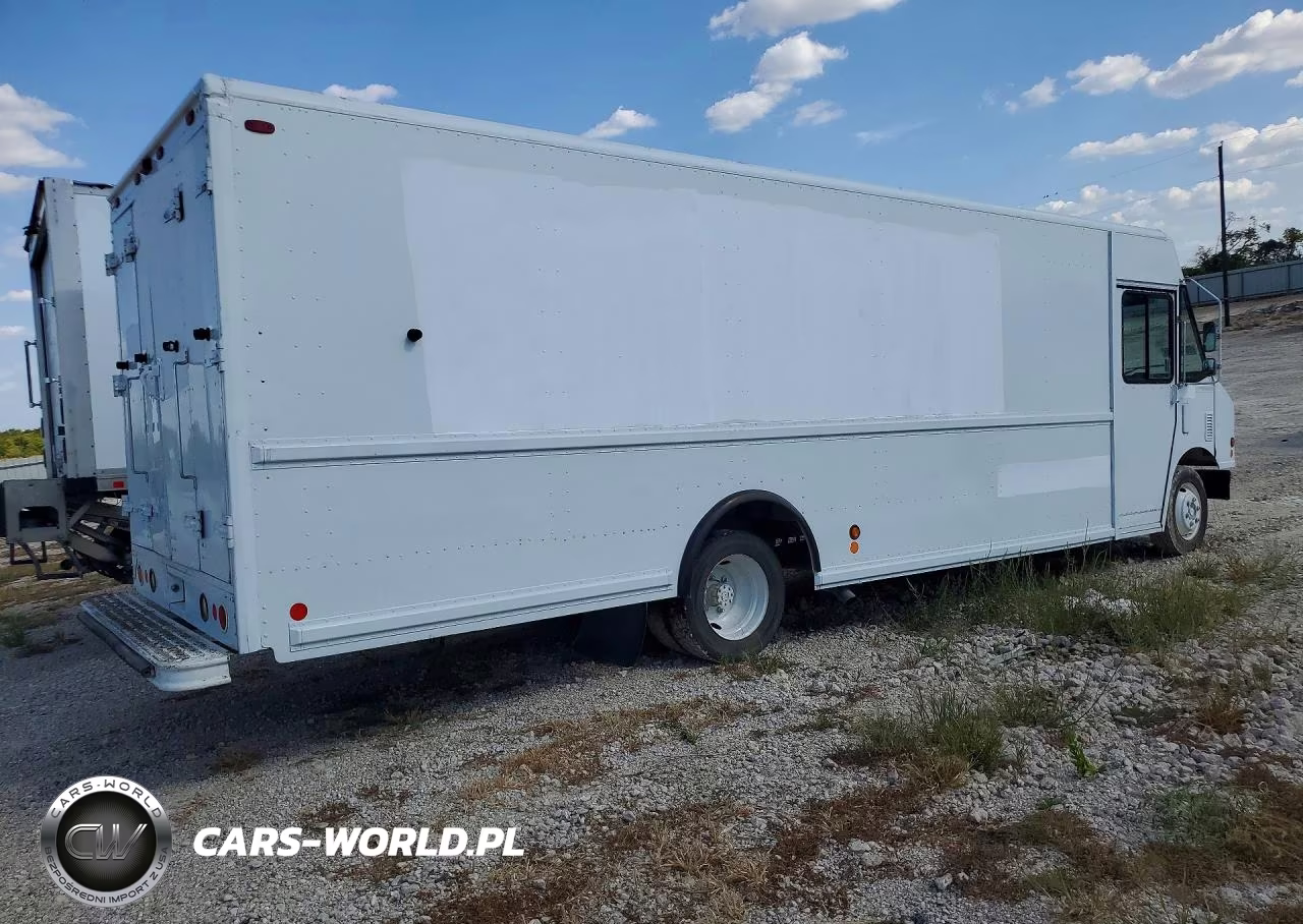 2006 Freightliner Mt45 Chassis Delivery Truck VIN:4UZAAPBW16CW13002 - 3