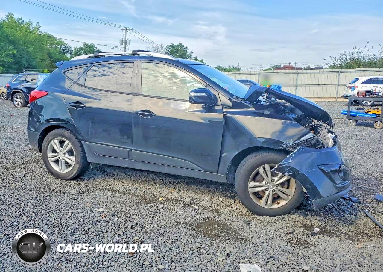 2012 Hyundai Tucson Gls VIN:KM8JU3AC4CU471502 - 4