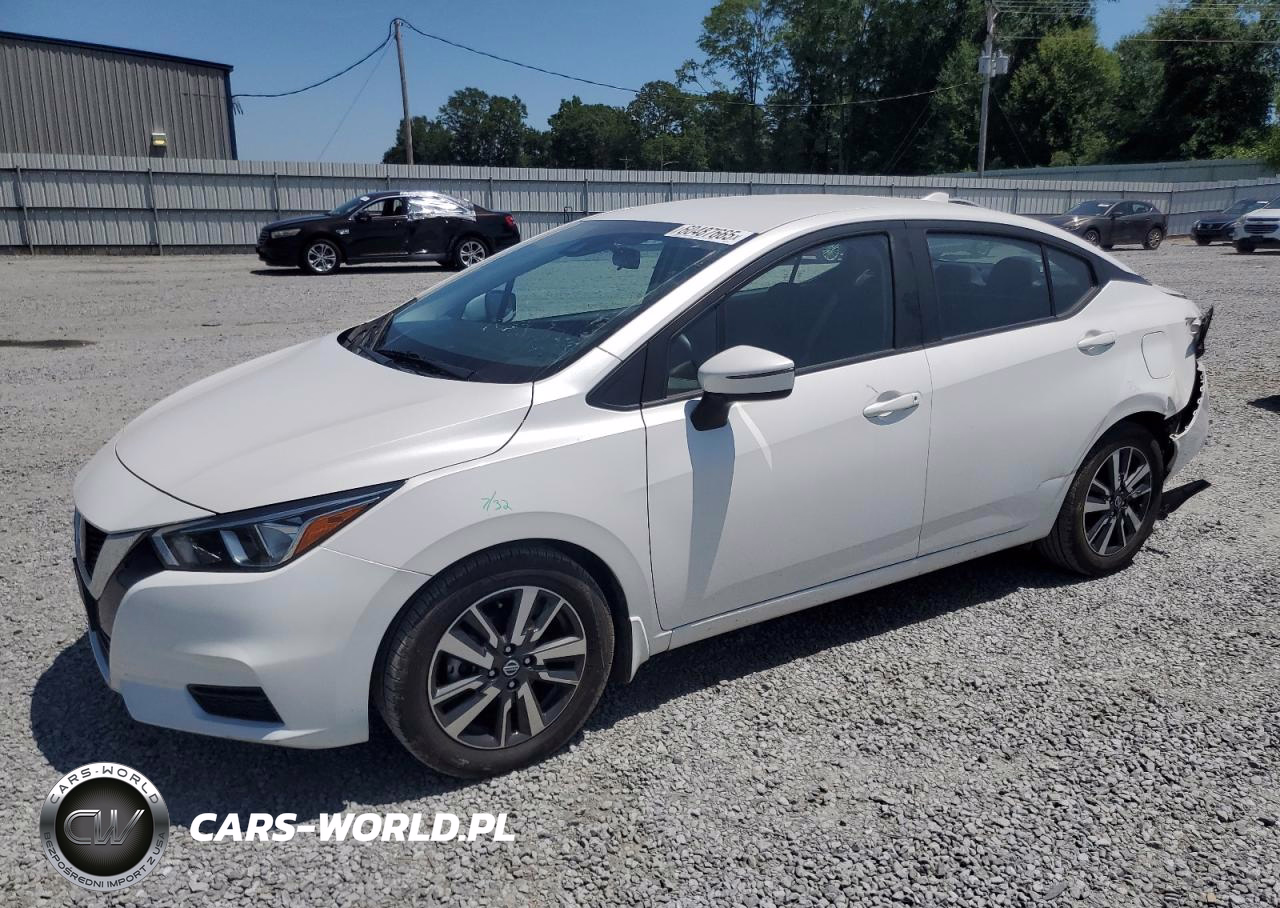 2021 Nissan Versa Sv