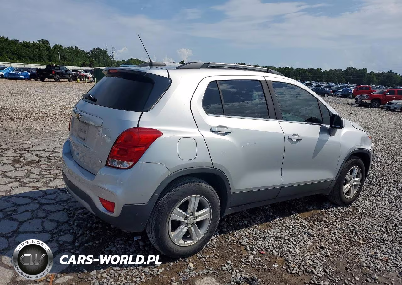 2020 Chevrolet Trax 1Lt VIN:3GNCJLSBXLL148830 - 3