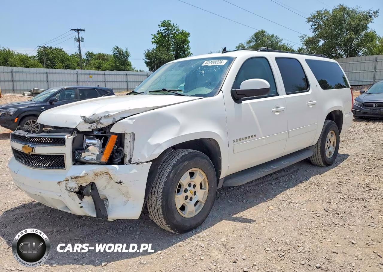 2013 Chevrolet Suburban C1500 Lt