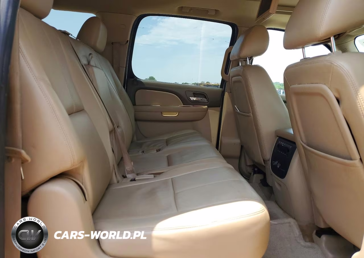 2013 Chevrolet Suburban C1500 Lt VIN:1GNSCJE00DR262236 - 11