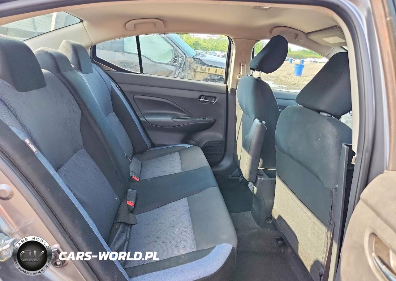 2025 Nissan Versa Sv VIN:3N1CN8EV2SL813298 - 10