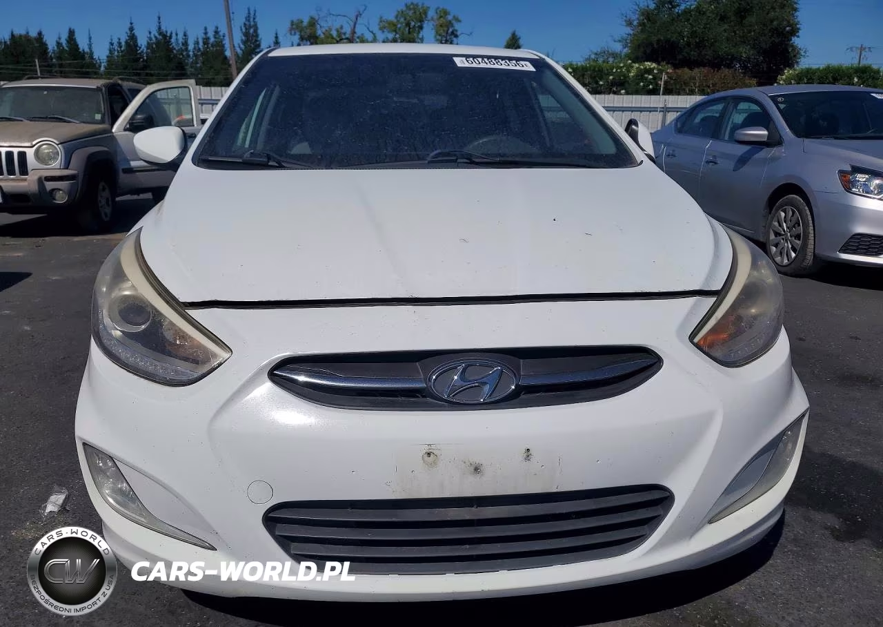 2015 Hyundai Accent Gls VIN:KMHCU4AE0FU923966 - 5