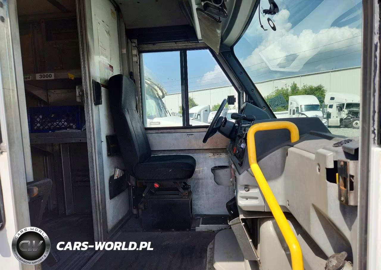 2013 Isuzu Npr Delivery Van VIN:JALB4T176D7W00172 - 11