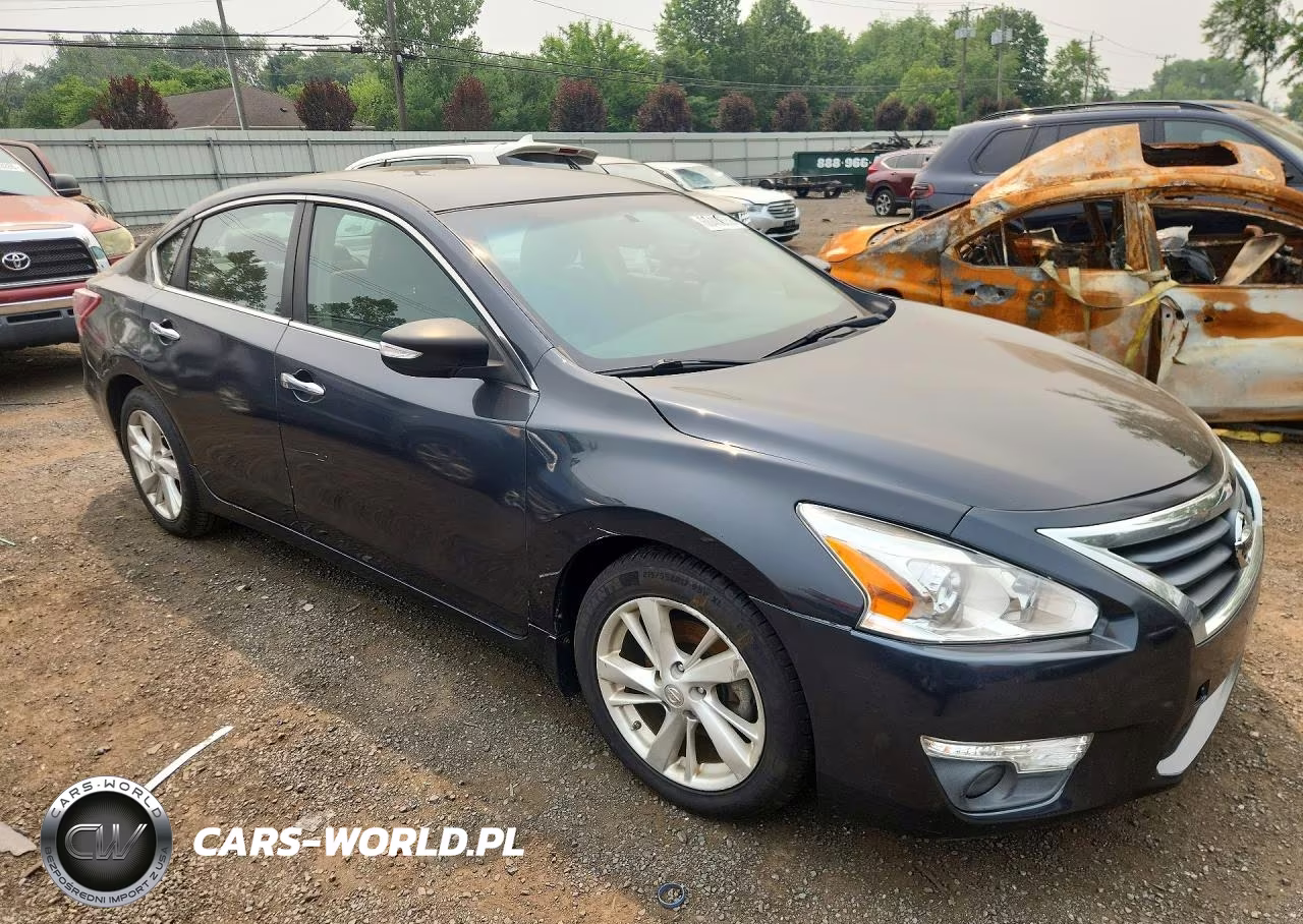 2013 Nissan Altima 2.5 VIN:1N4AL3APXDC208390 - 4