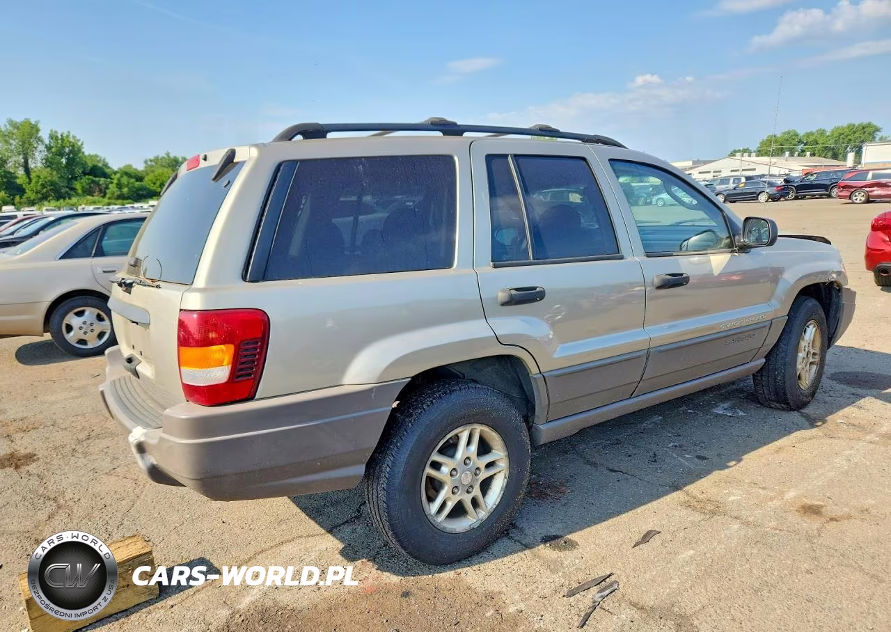 2004 Jeep Grand Cherokee Laredo VIN:1J4GW48SX4C290580 - 3