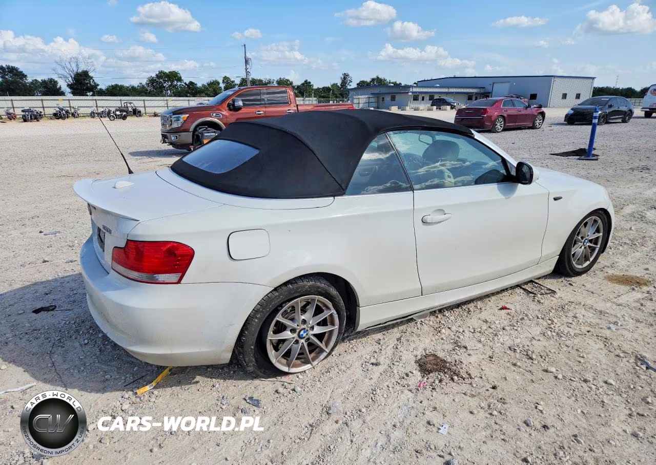 2010 BMW 128 I VIN:WBAUN1C54AVH81819 - 3