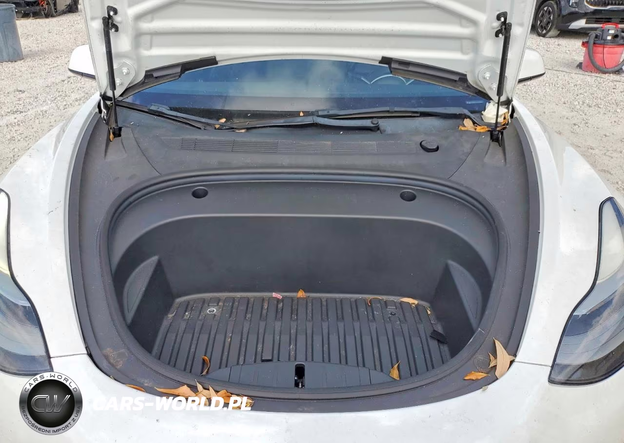 2022 Tesla Model 3 VIN:5YJ3E1EAXNF186838 - 11