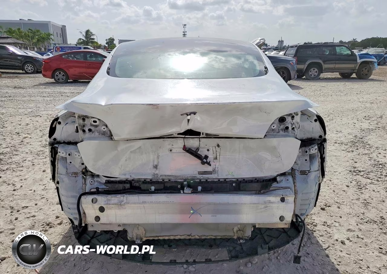 2022 Tesla Model 3 VIN:5YJ3E1EAXNF186838 - 6