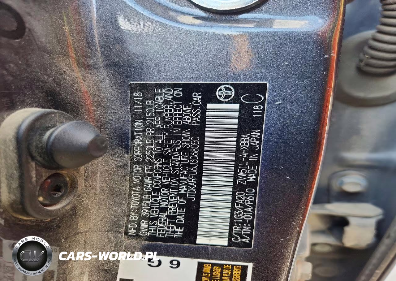 2018 Toyota Prius Two Eco VIN:JTDKARFU6J3068050 - 12