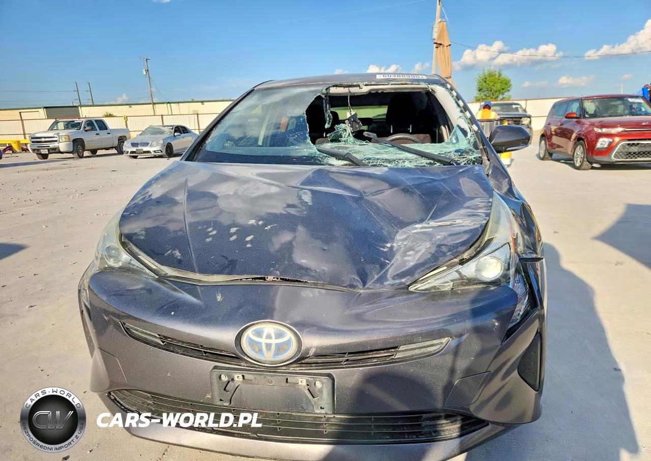 2018 Toyota Prius Two Eco VIN:JTDKARFU6J3068050 - 5