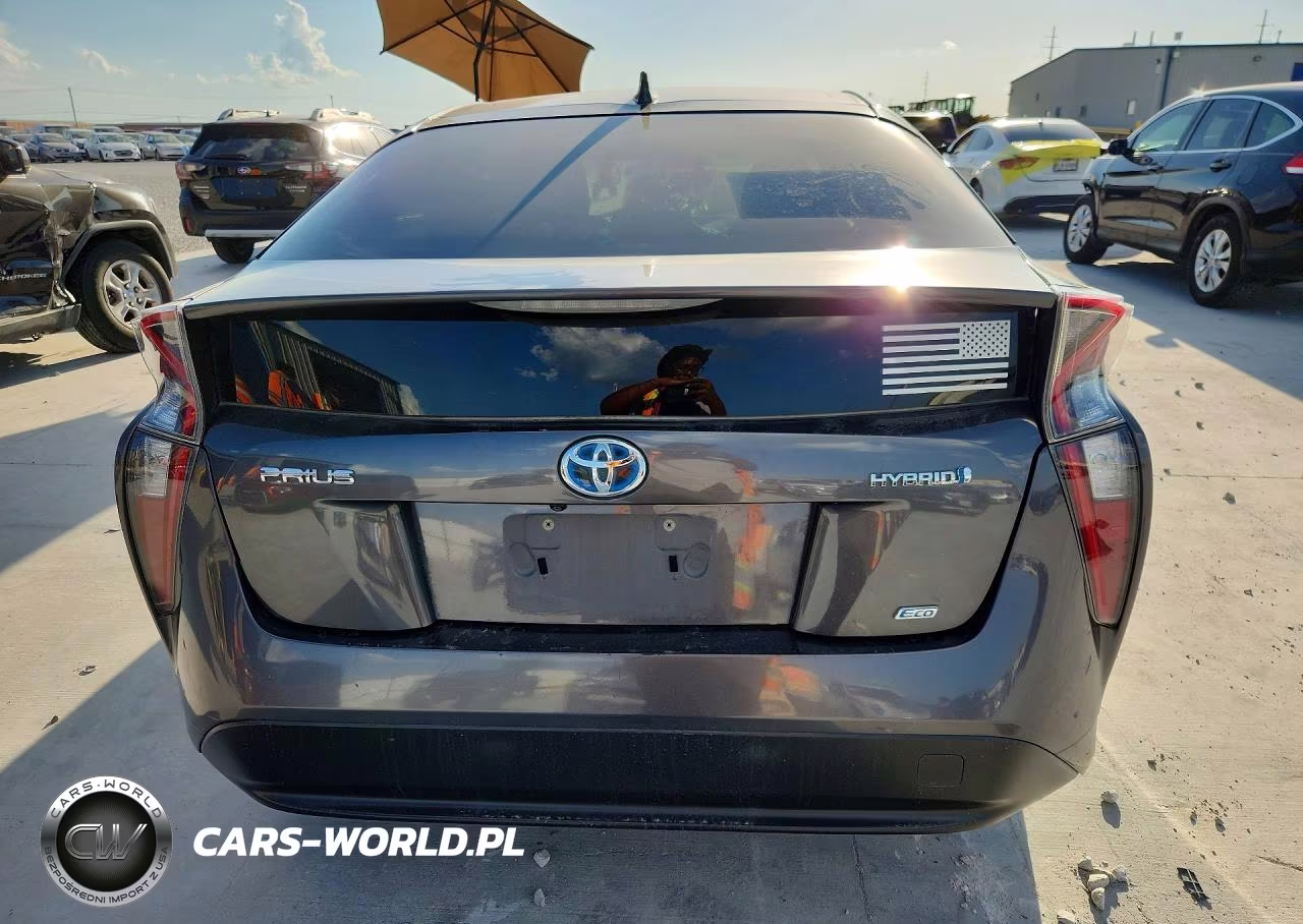 2018 Toyota Prius Two Eco VIN:JTDKARFU6J3068050 - 6