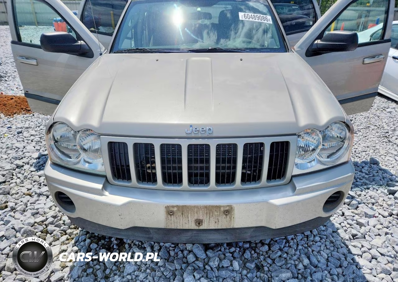 2007 Jeep Grand Cherokee Laredo VIN:1J8GS48KX7C615940 - 11