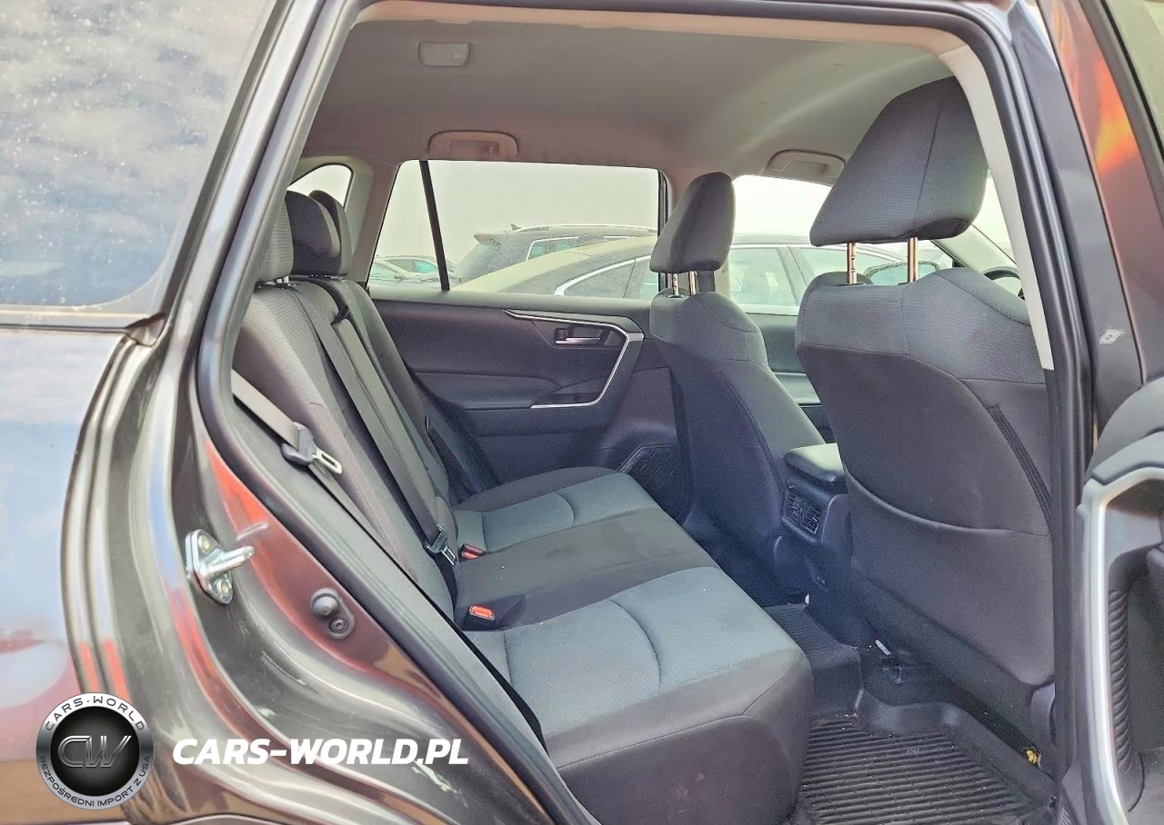 2025 Toyota Rav4 Xle VIN:2T3P1RFV5SC520911 - 10