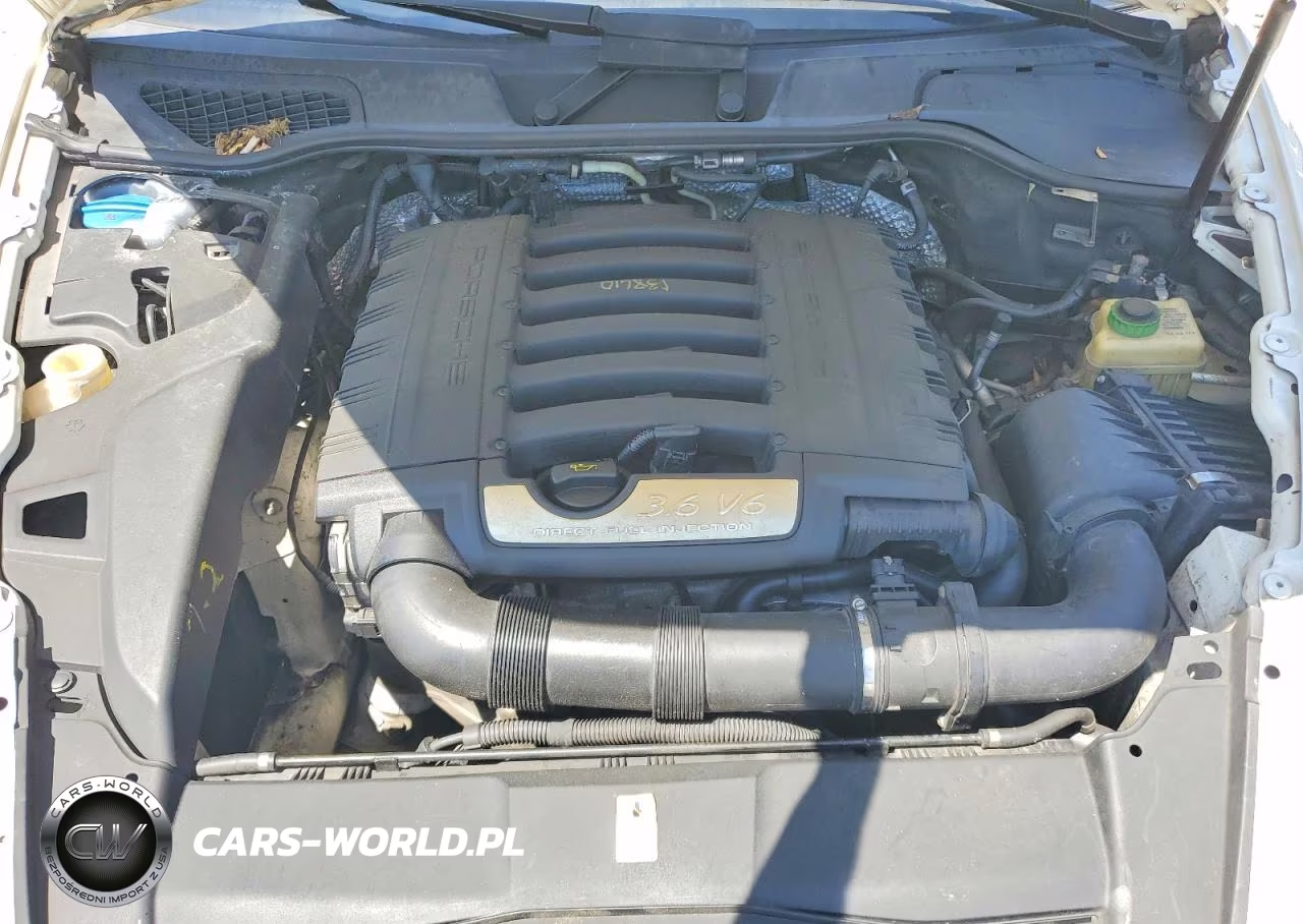 2011 Porsche Cayenne VIN:WP1AA2A22BLA09053 - 12