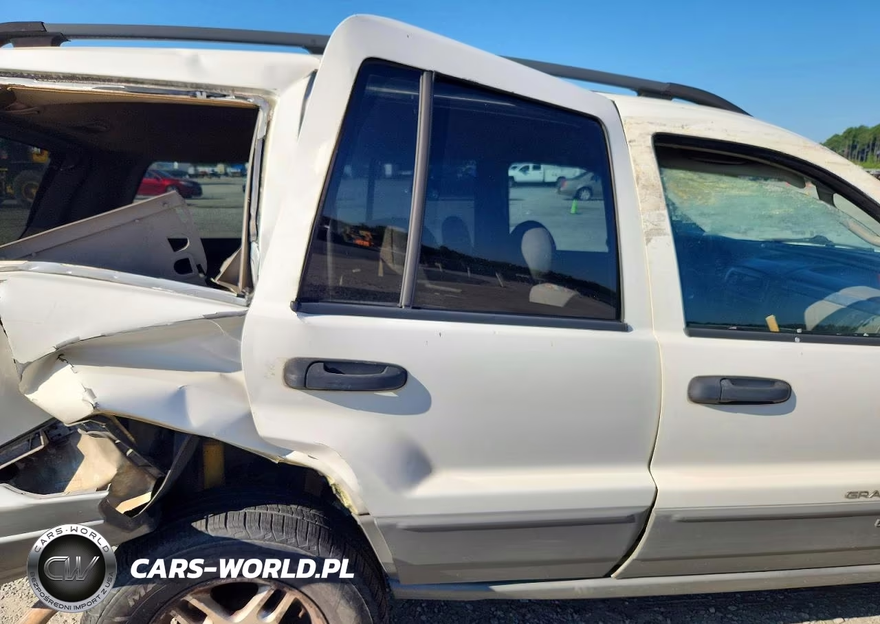 2002 Jeep Grand Cherokee Laredo VIN:1J4GX48S92C172305 - 11