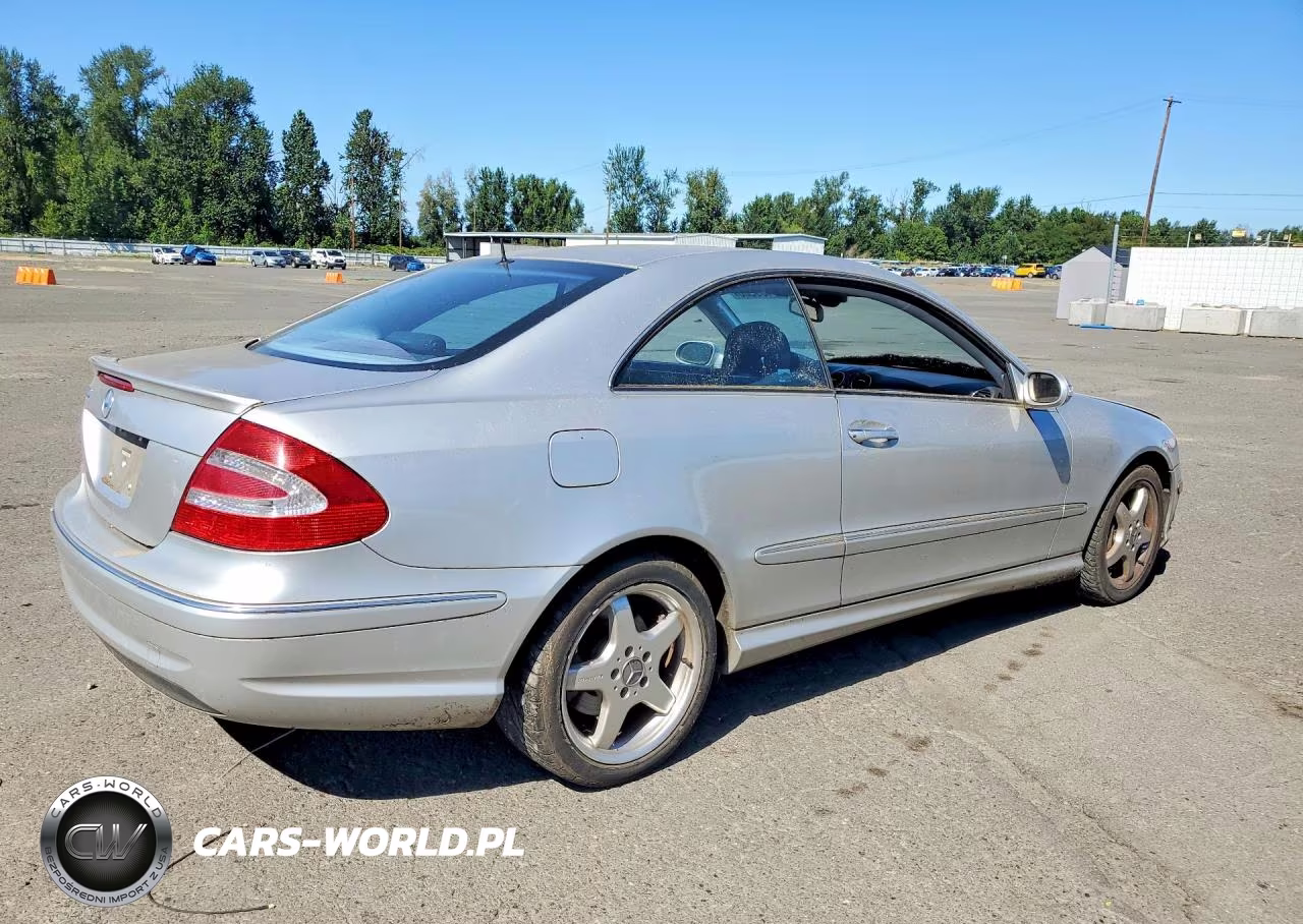 2003 Mercedes-Benz Clk 500 VIN:WDBTJ75JX3F050215 - 3
