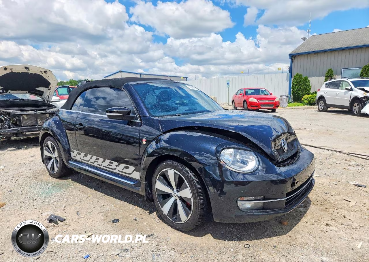 2013 Volkswagen Beetle Turbo VIN:3VW8A7AT8DM804886 - 4