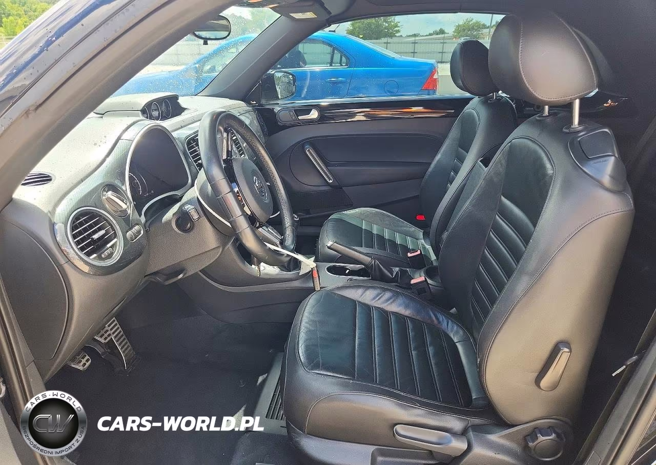 2013 Volkswagen Beetle Turbo VIN:3VW8A7AT8DM804886 - 7