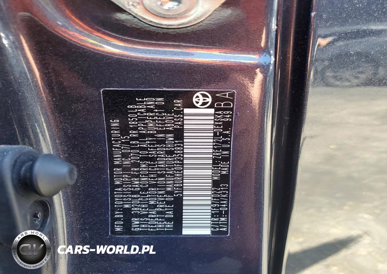2015 Toyota Corolla S Plus VIN:5YFBURHE0FP358831 - 12