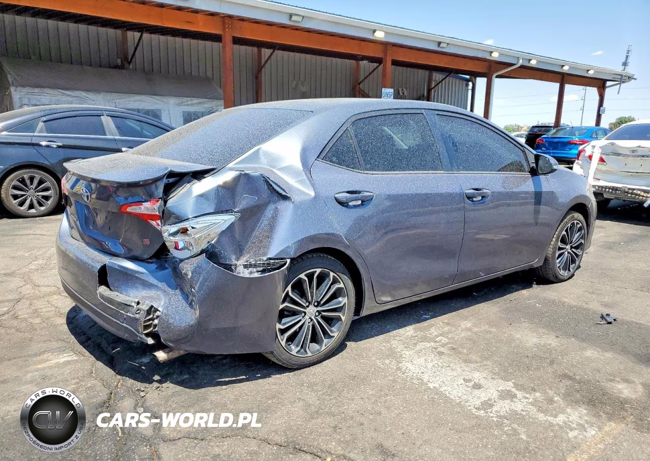 2015 Toyota Corolla S Plus VIN:5YFBURHE0FP358831 - 3