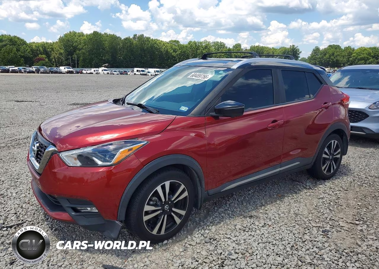 2018 Nissan Kicks Sr