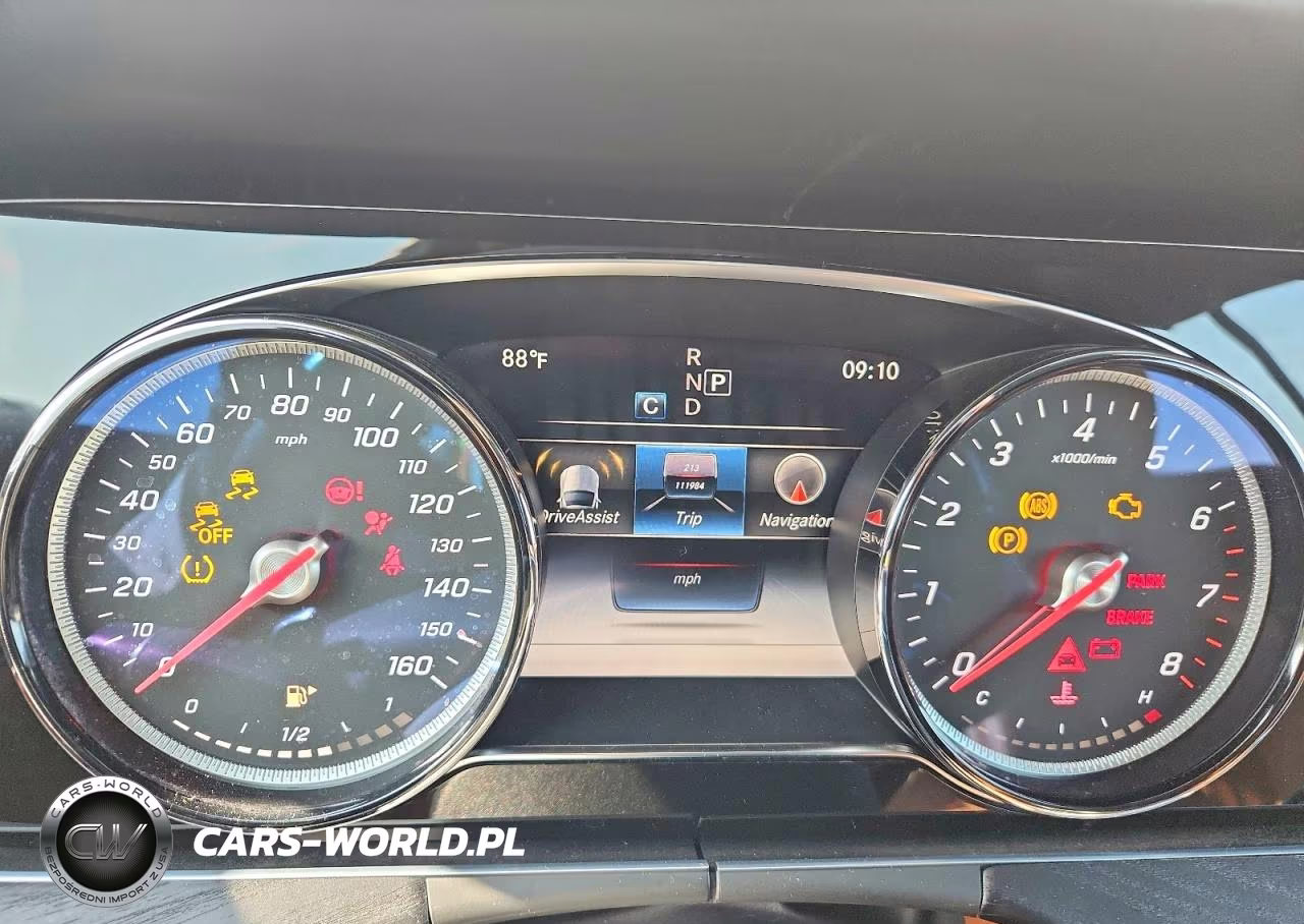 2018 Mercedes-Benz E 400 VIN:WDD1J6FB3JF028148 - 9