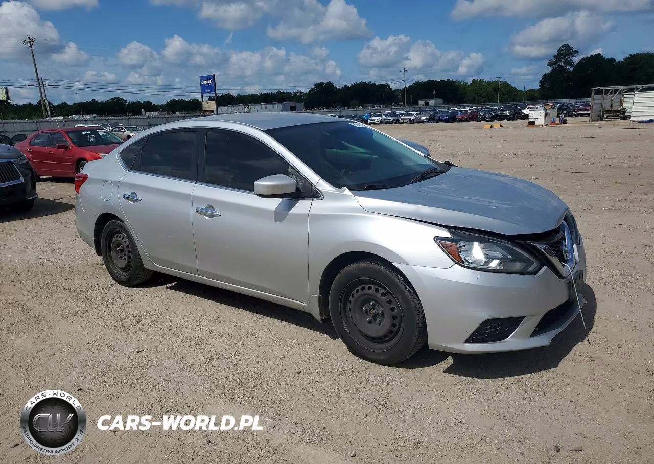 2016 Nissan Sentra S VIN:3N1AB7AP2GY323553 - 4
