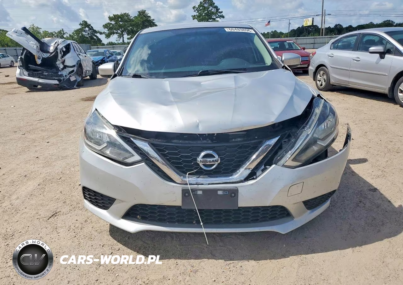 2016 Nissan Sentra S VIN:3N1AB7AP2GY323553 - 5