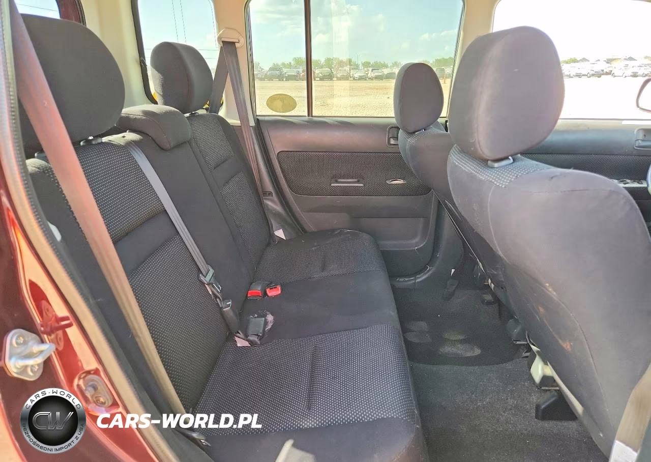 2005 Toyota Scion Xb VIN:JTLKT334254004295 - 10