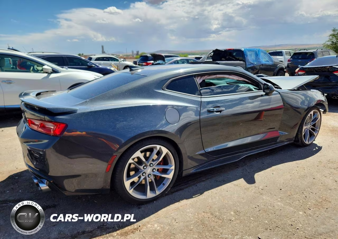 2017 Chevrolet Camaro Ss VIN:1G1FH1R77H0161930 - 3