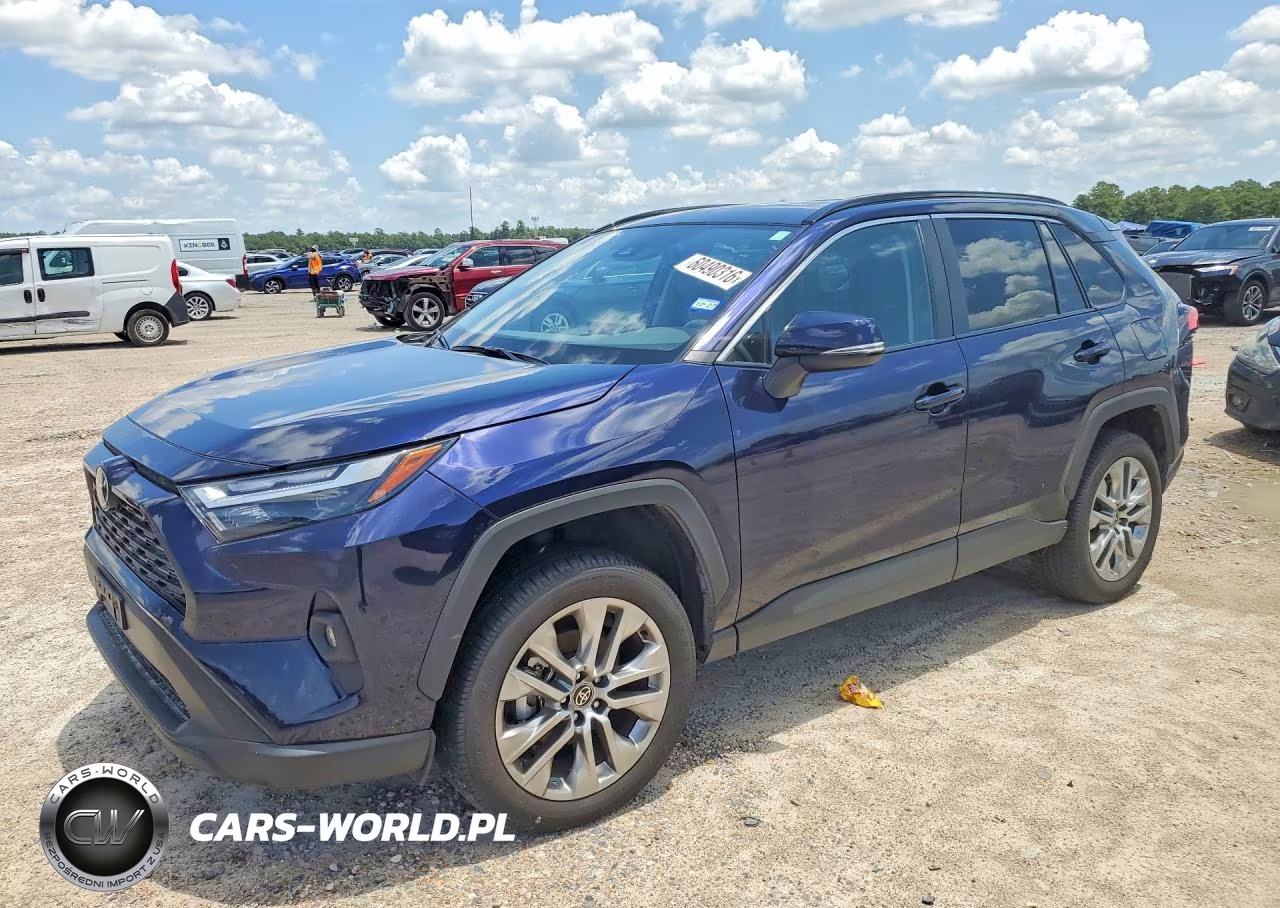 2025 Toyota Rav4 Xle Premium – zdjęcie 1 z 13