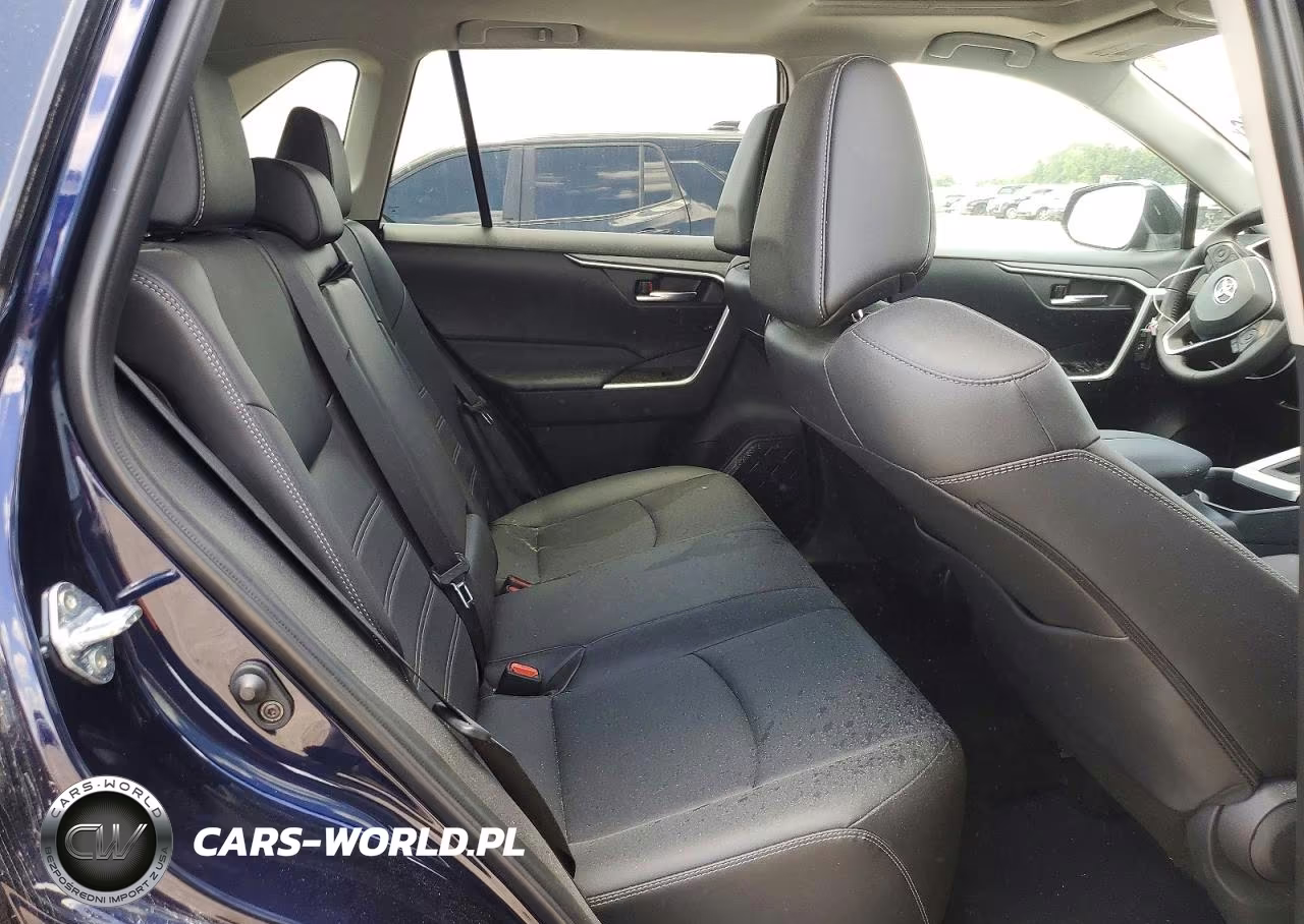 2025 Toyota Rav4 Xle Premium VIN:2T3C1RFV1SW441698 - 11