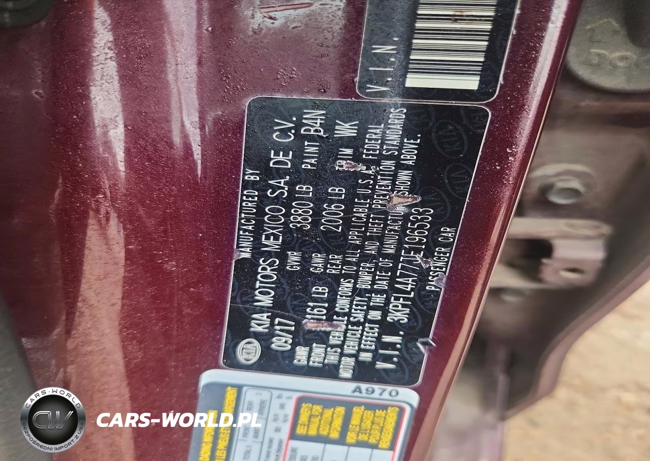 2018 Kia Forte Lx VIN:3KPFL4A77JE196533 - 12